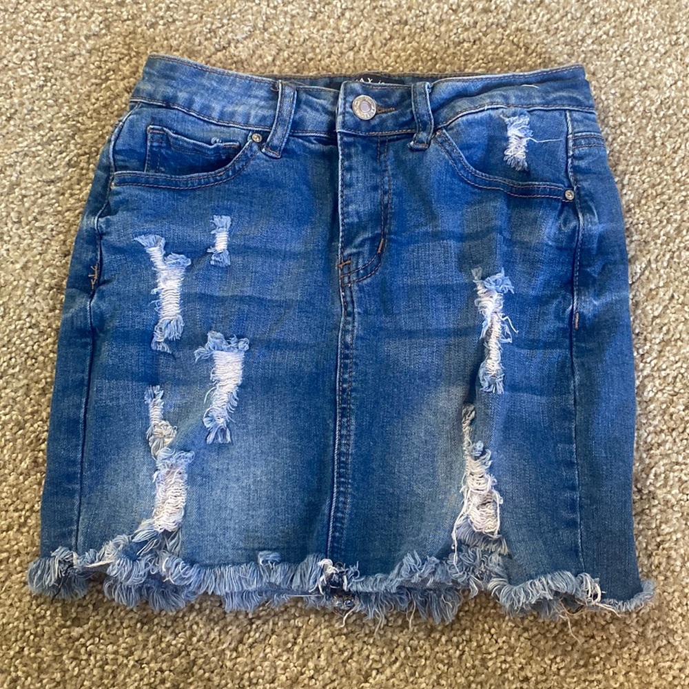 Mini Jean Skirt!!